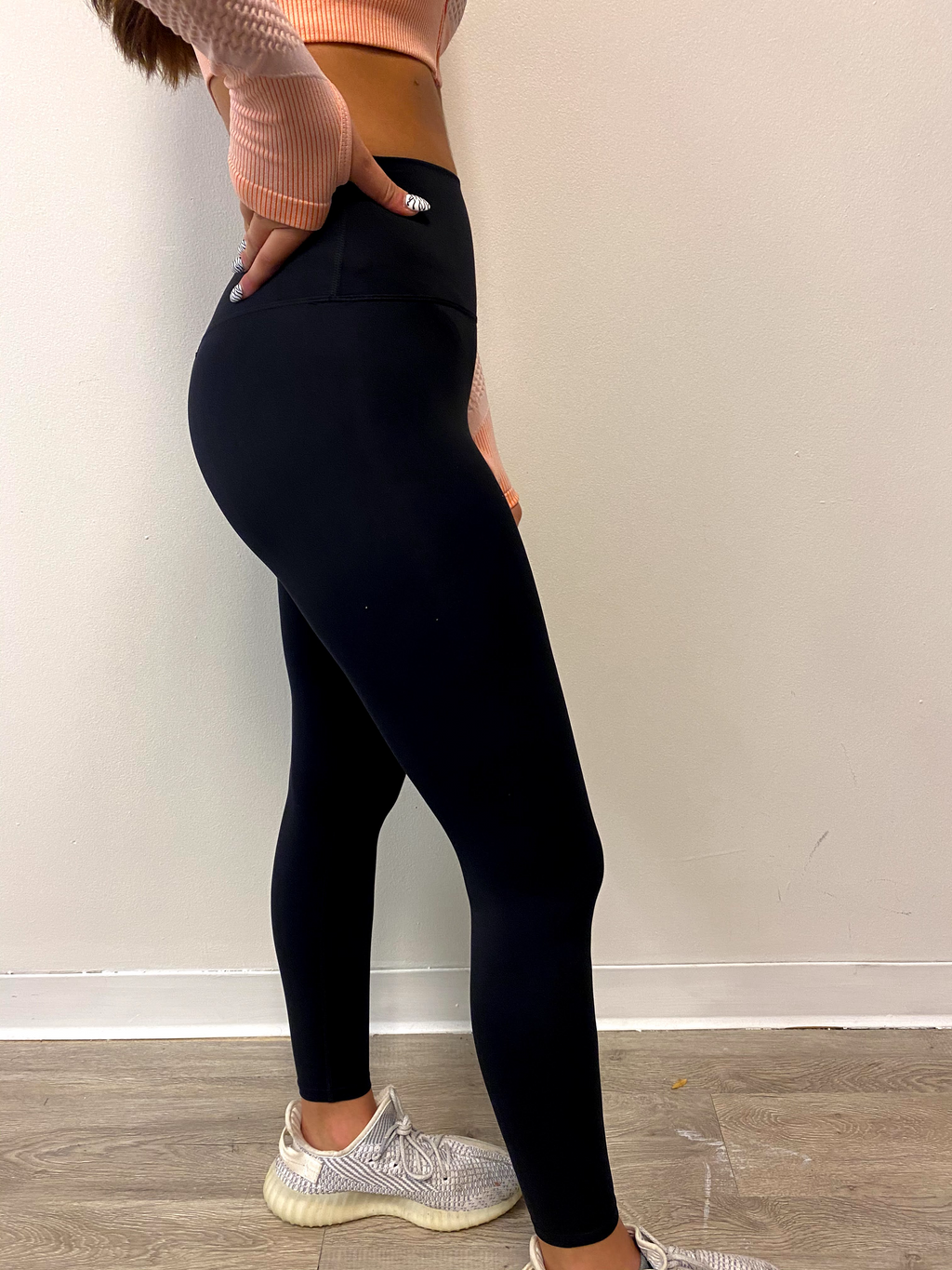 NEW 2021 Surface Leggings - All-Black