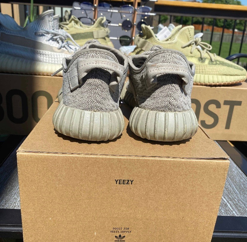 Yeezy 350 - Moonrock