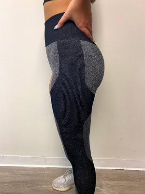 Seamless Leggings - Patterned Black & Gray